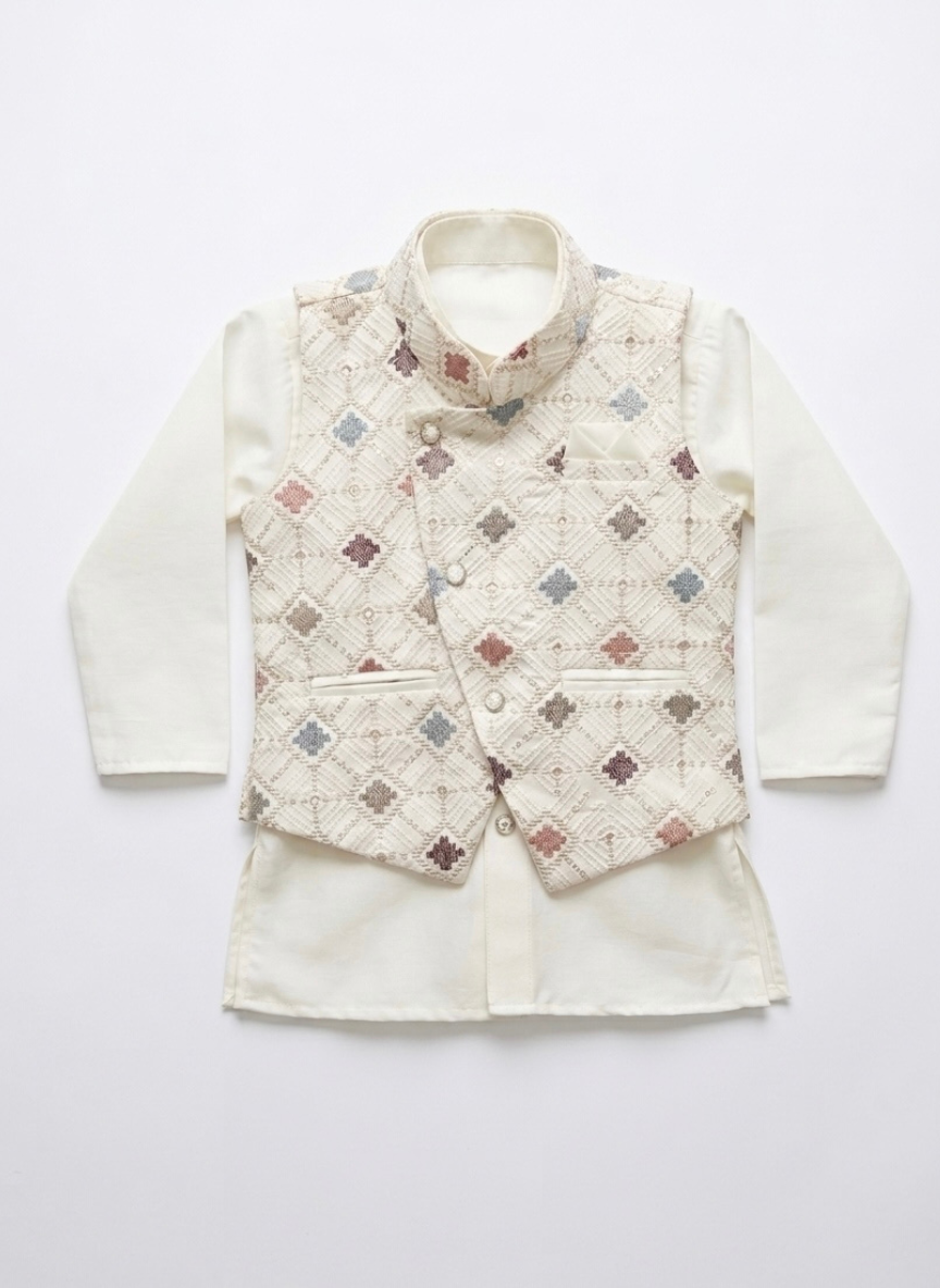 White Ethnic Kurta Set